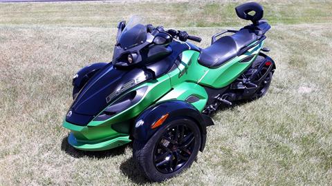 2012 Can-Am Spyder® RS-S SM5 in Belleville, Michigan - Photo 6