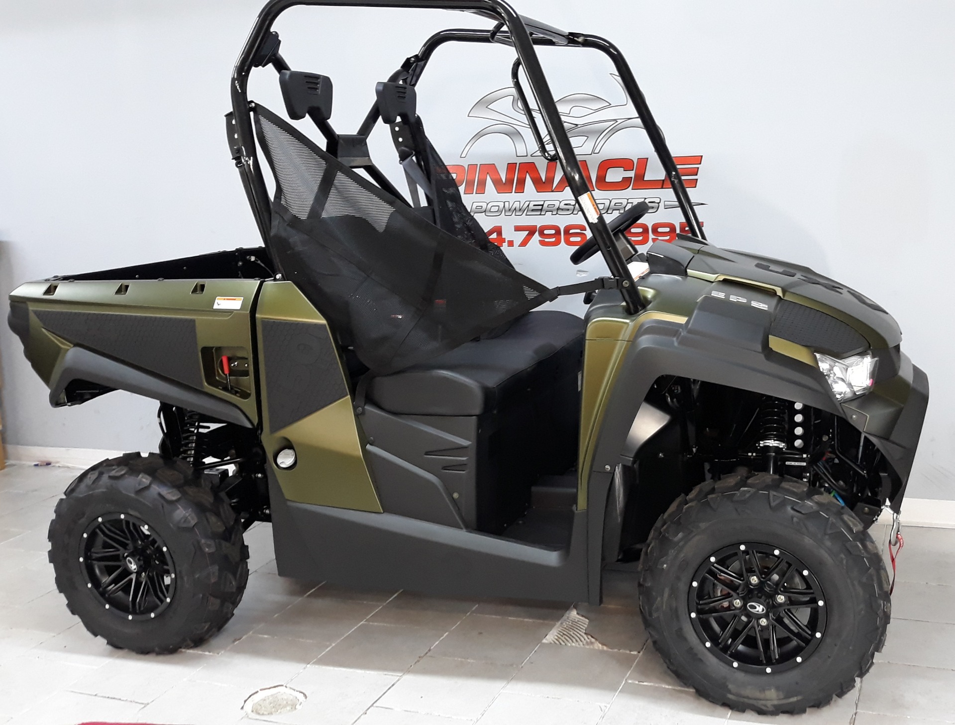 2022 Kymco UXV 450i LE EPS in Belleville, Michigan - Photo 2