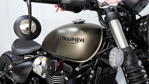 2020 Triumph Bonneville Bobber Black in Belleville, Michigan - Photo 10