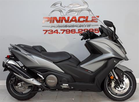 2022 Kymco AK 550i ABS in Belleville, Michigan - Photo 1