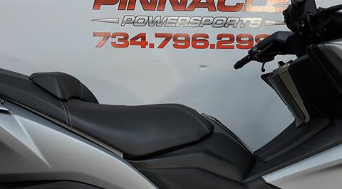 2022 Kymco AK 550i ABS in Belleville, Michigan - Photo 16