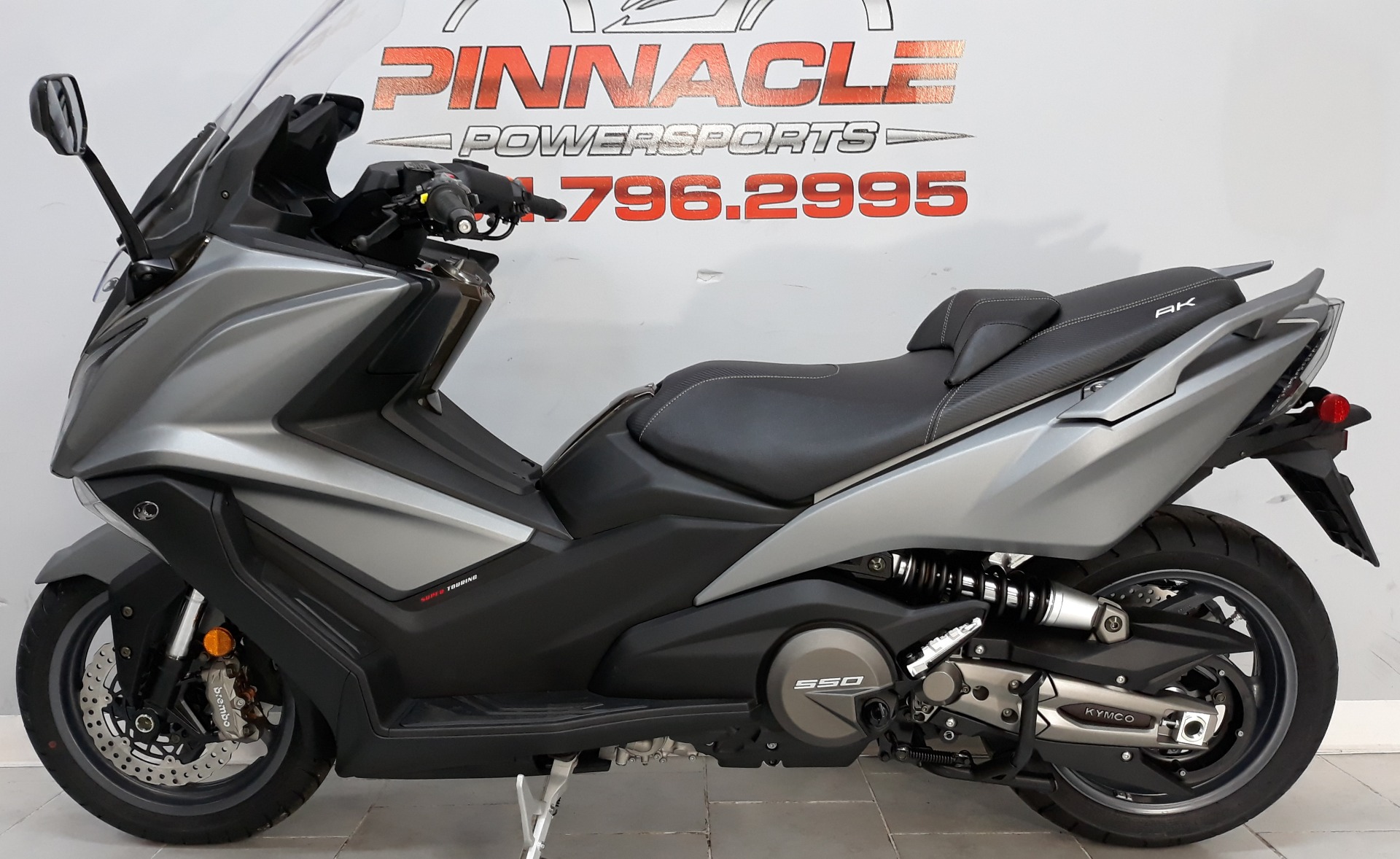 2022 Kymco AK 550i ABS in Belleville, Michigan - Photo 32