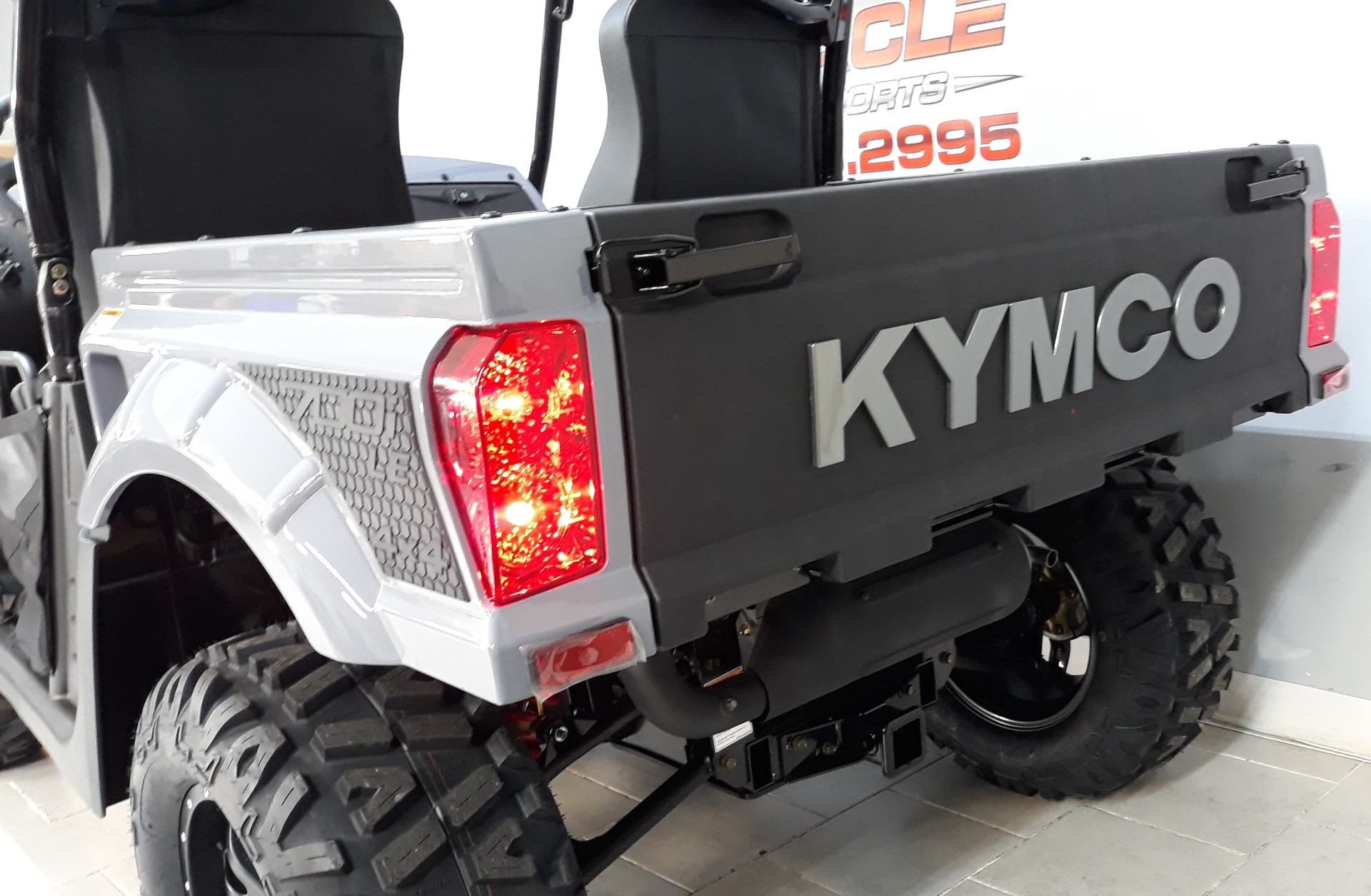 2022 Kymco UXV 700i LE EPS in Belleville, Michigan - Photo 47