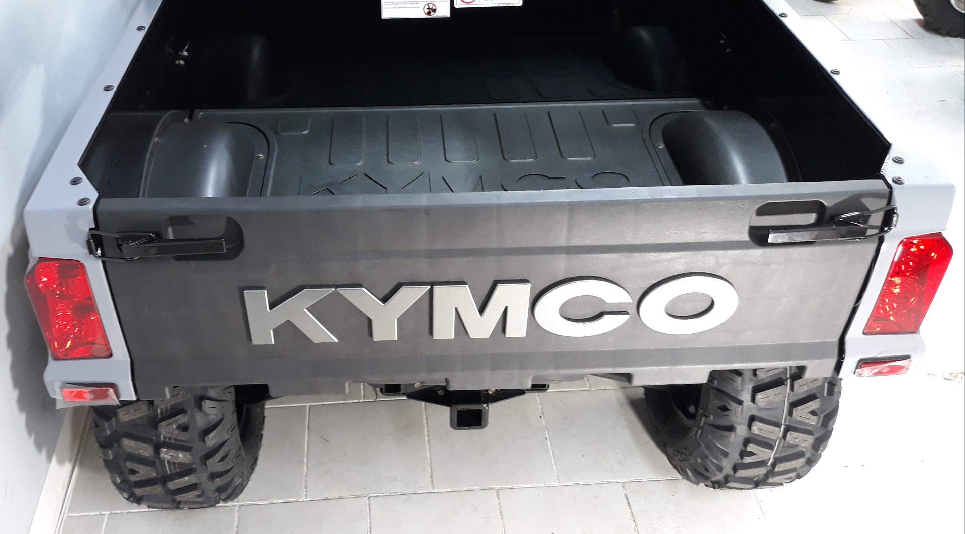 2022 Kymco UXV 700i LE EPS in Belleville, Michigan - Photo 42