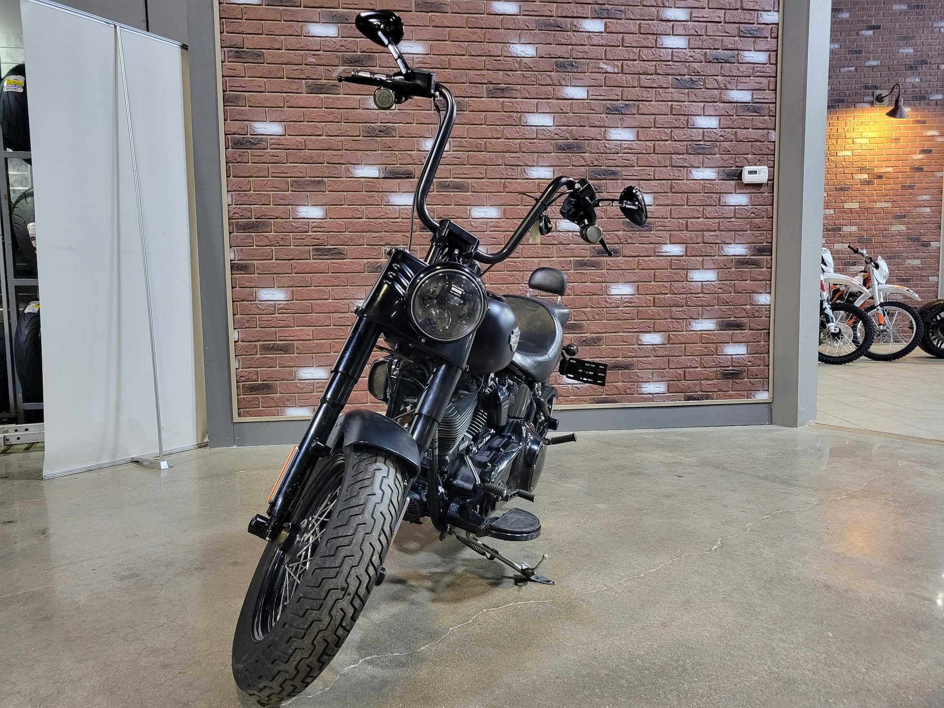 2016 Harley-Davidson Softail Slim® S in Dimondale, Michigan - Photo 3