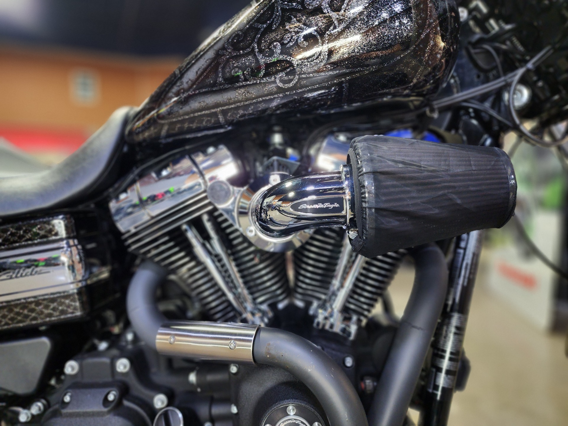 2014 Harley-Davidson Dyna® Wide Glide® in Dimondale, Michigan - Photo 13