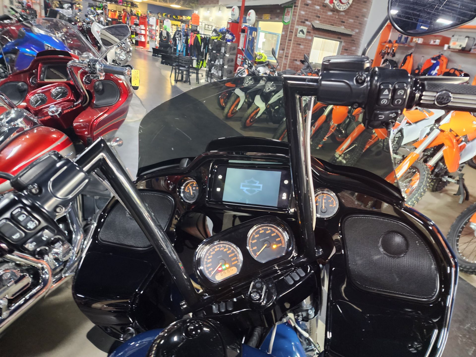 2019 Harley-Davidson Road Glide® Special in Dimondale, Michigan - Photo 3