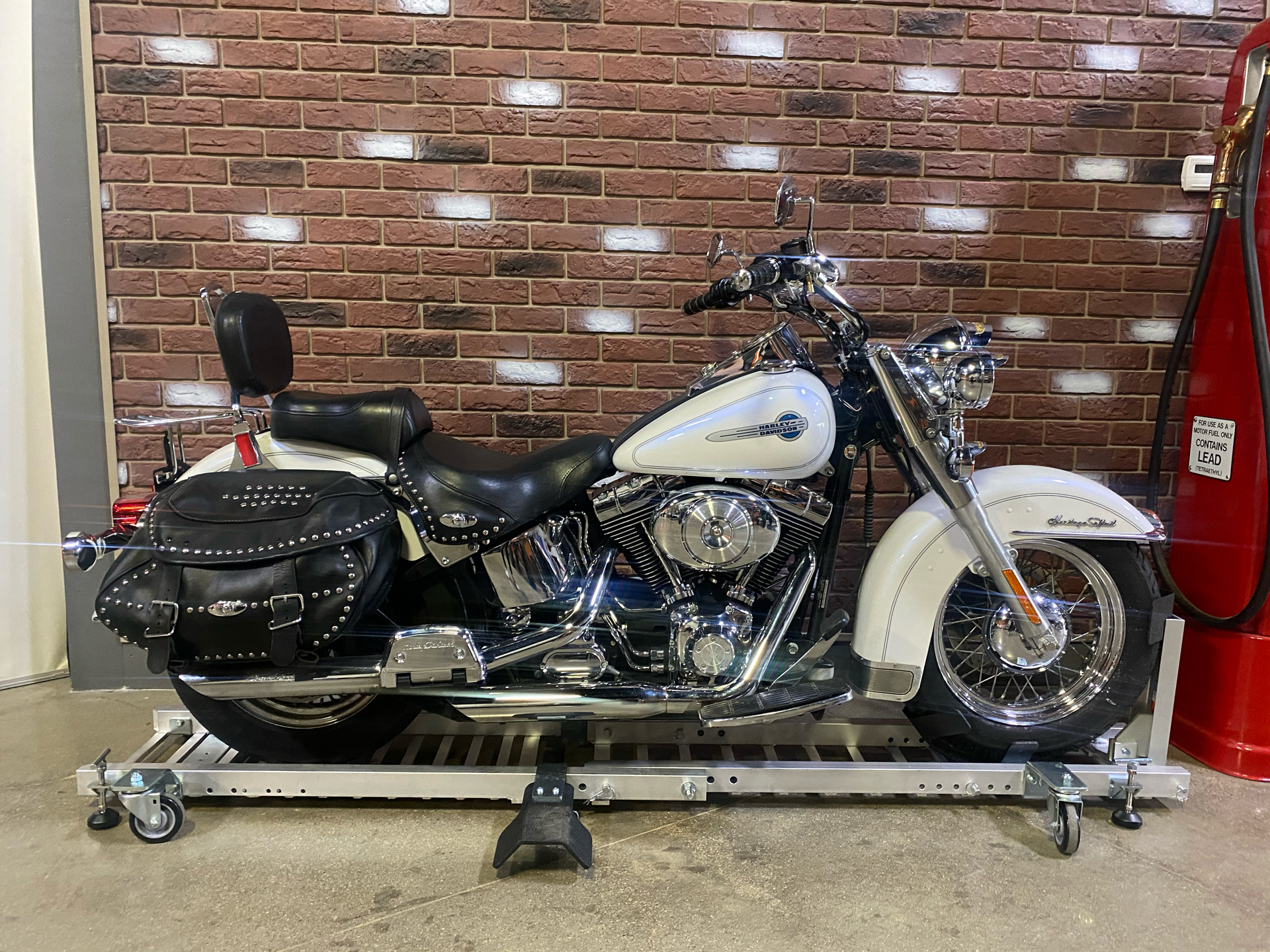 2004 heritage softail exhaust