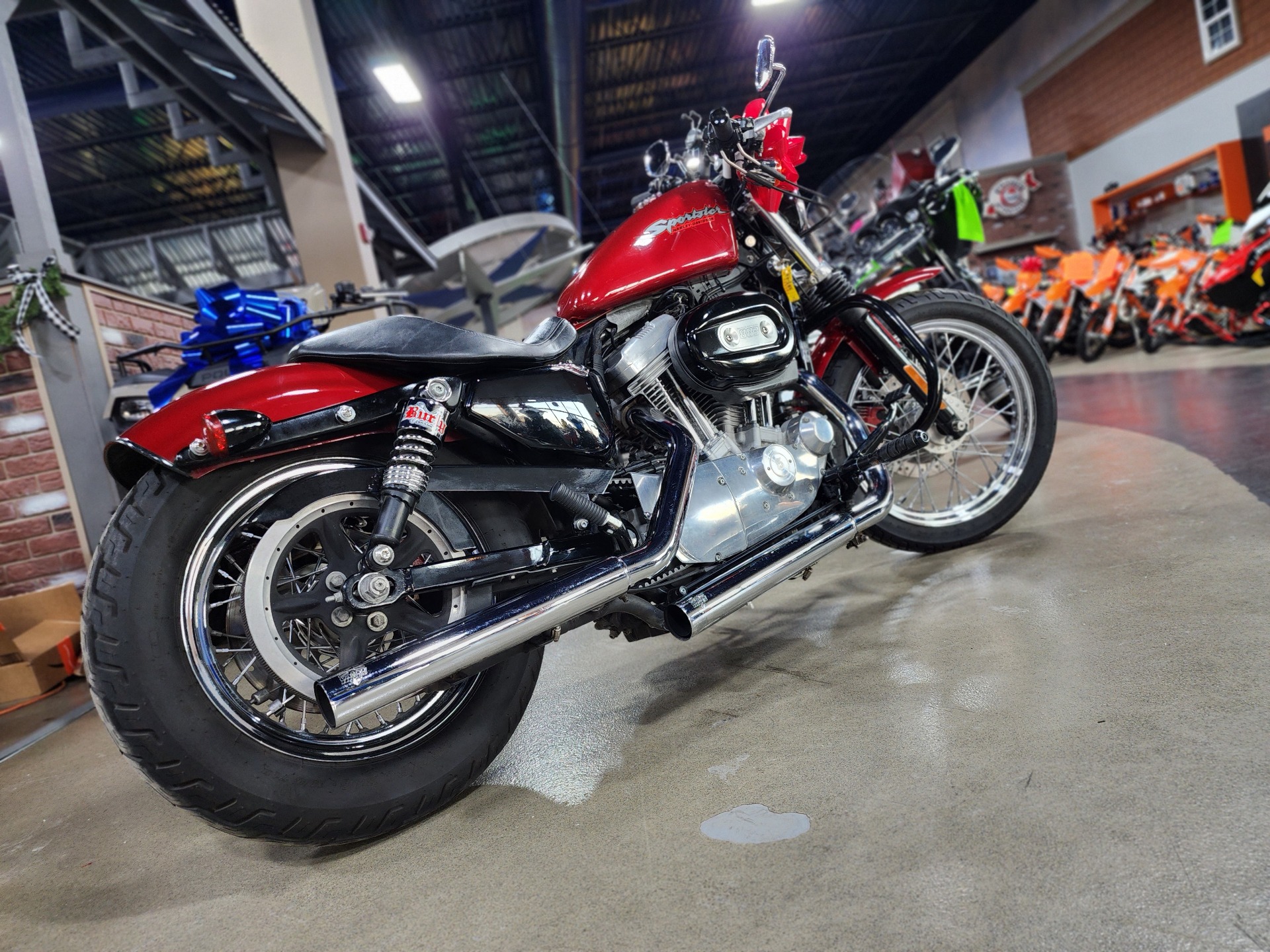 2007 Harley-Davidson Sportster® 883 Low in Dimondale, Michigan - Photo 11