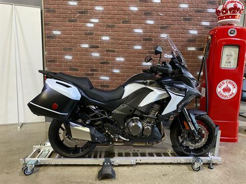 2019 Kawasaki Versys 1000 SE LT+ in Dimondale, Michigan - Photo 1
