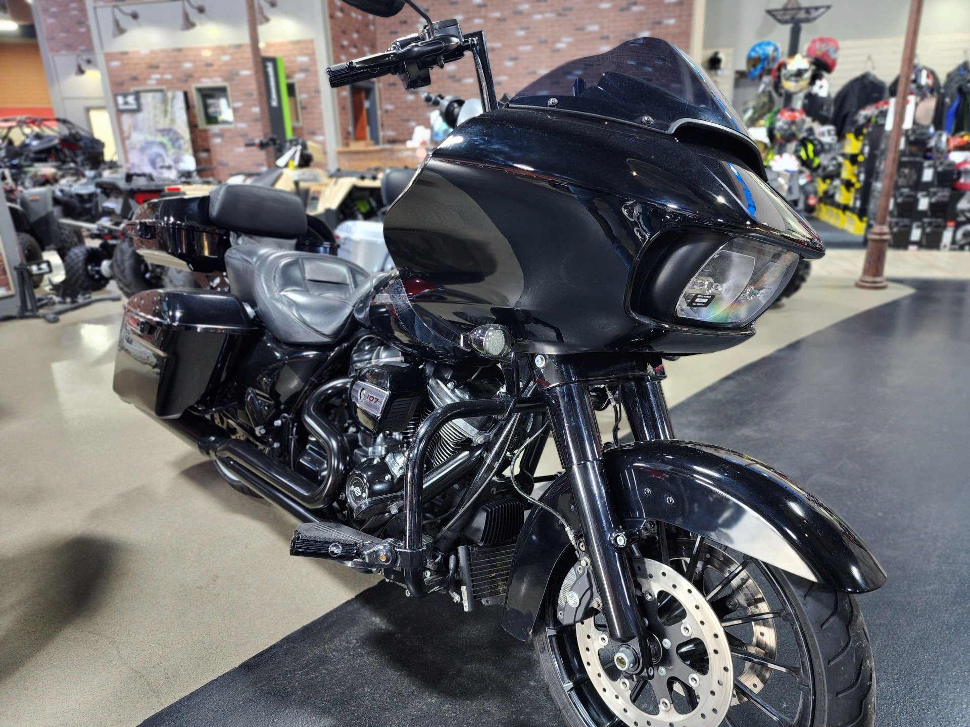 2018 Harley-Davidson Road Glide® Special in Dimondale, Michigan - Photo 2