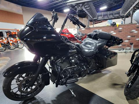 2018 Harley-Davidson Road Glide® Special in Dimondale, Michigan - Photo 4