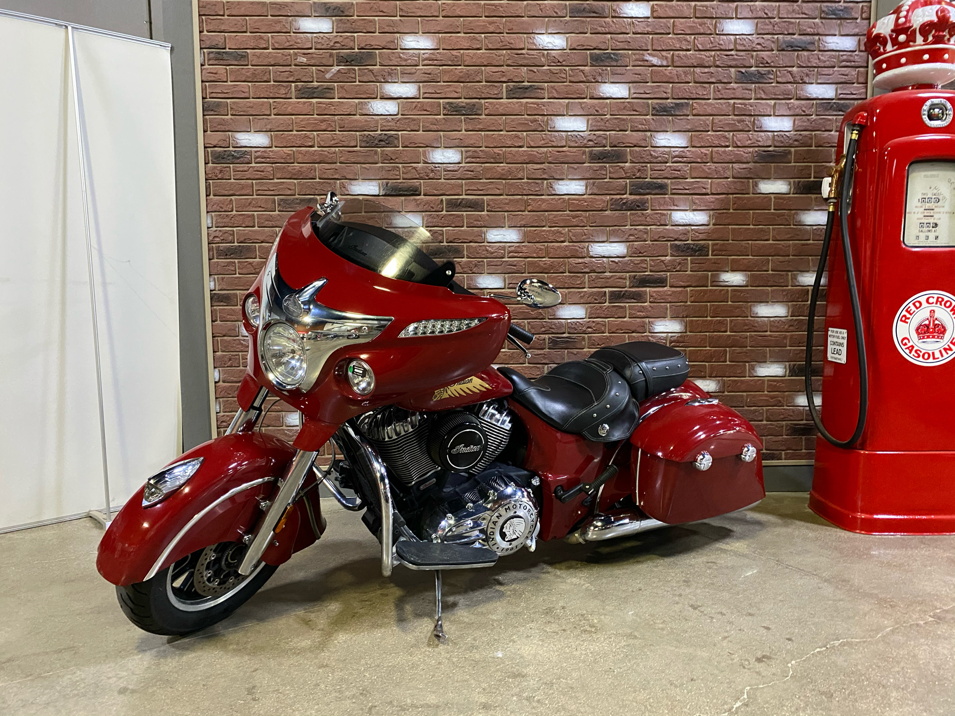 2016 Indian Chieftain® in Dimondale, Michigan - Photo 4