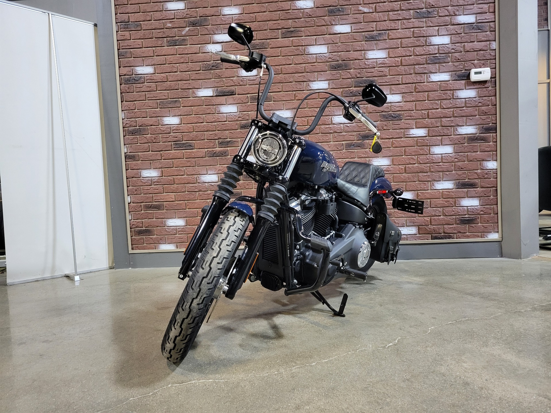 2019 Harley-Davidson Street Bob® in Dimondale, Michigan - Photo 4