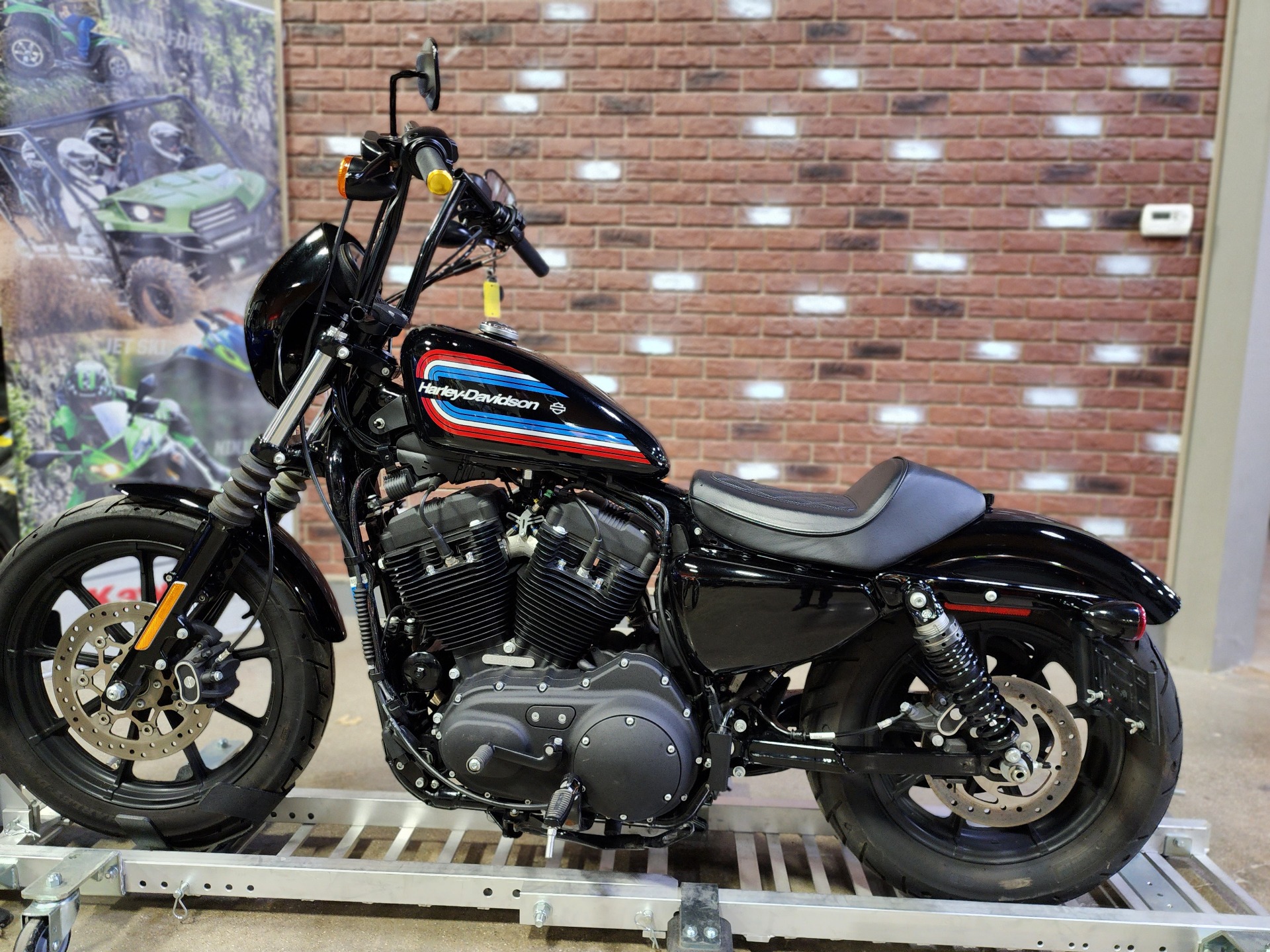 2020 Harley-Davidson Iron 1200™ in Dimondale, Michigan - Photo 5