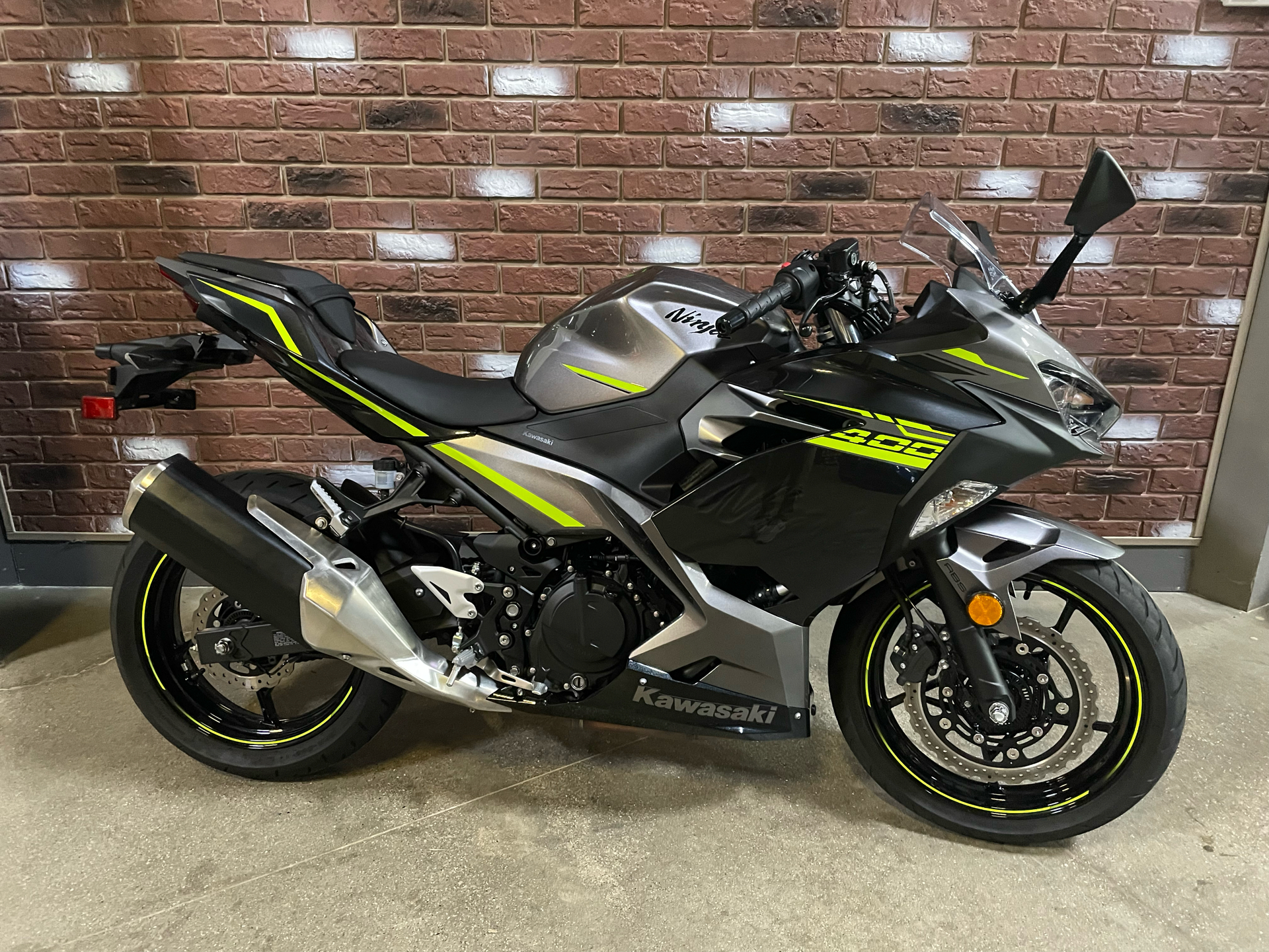 2021 Kawasaki Ninja 400 ABS in Dimondale, Michigan - Photo 1