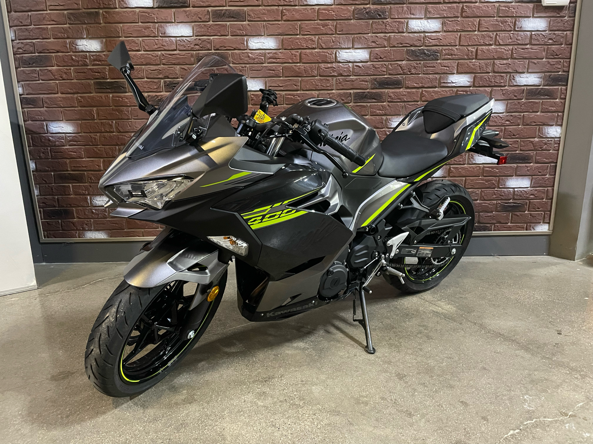 2021 Kawasaki Ninja 400 ABS in Dimondale, Michigan - Photo 4