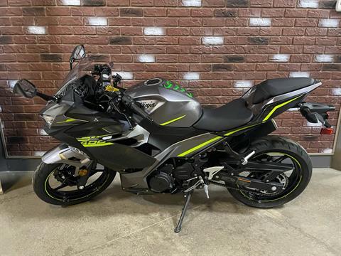2021 Kawasaki Ninja 400 ABS in Dimondale, Michigan - Photo 5