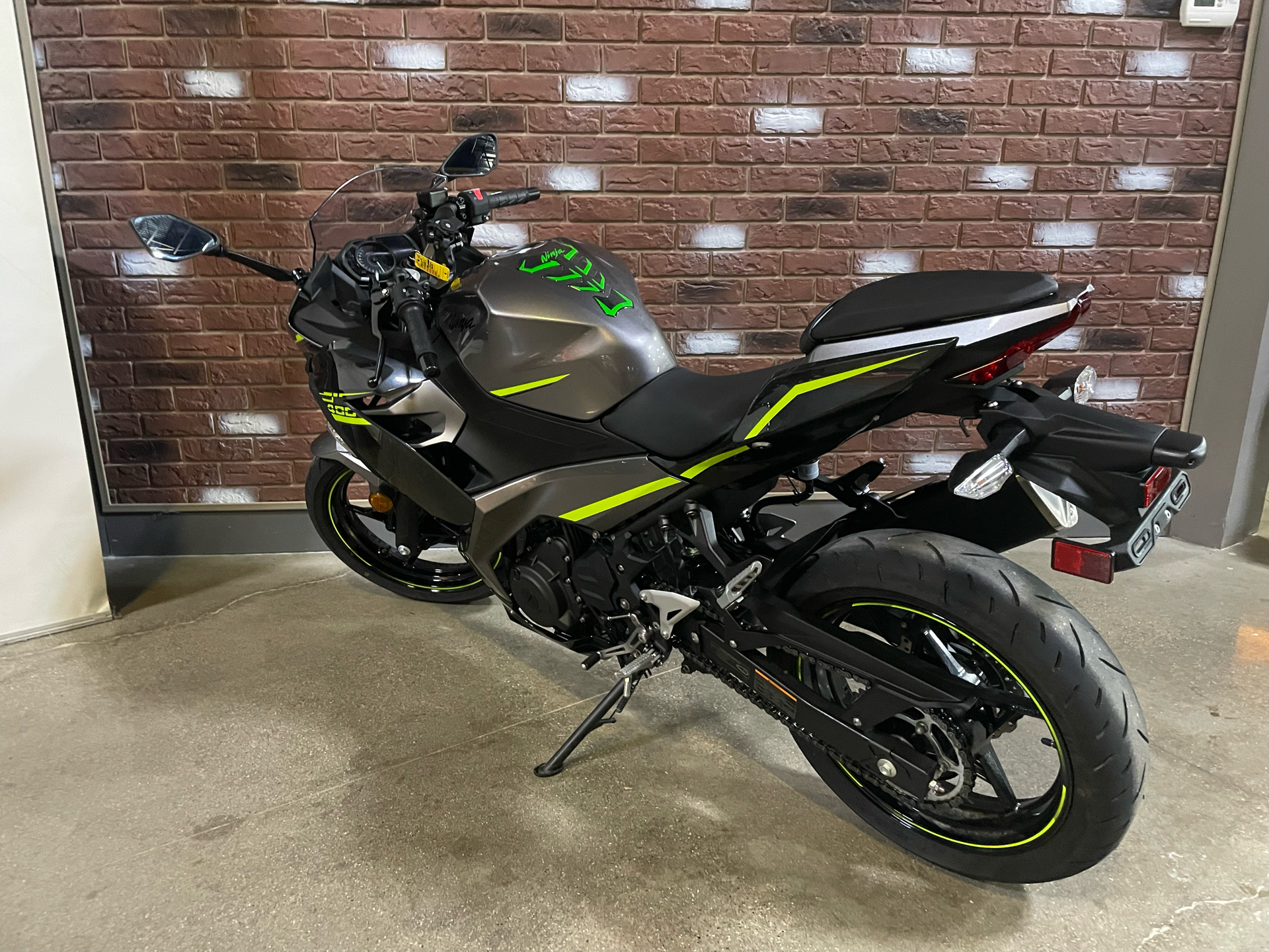 2021 Kawasaki Ninja 400 ABS in Dimondale, Michigan - Photo 6