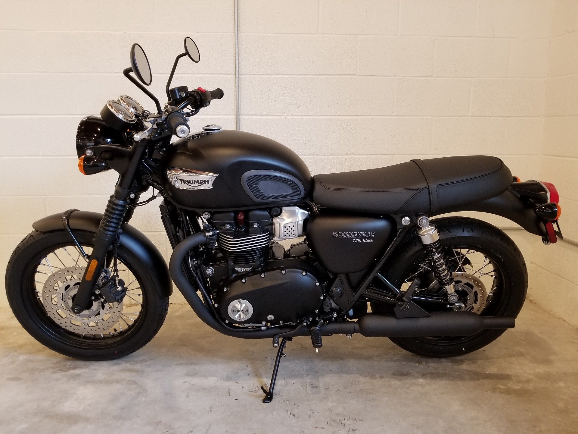 2019 Triumph Bonneville T100 Black Motorcycles Port Clinton Pennsylvania