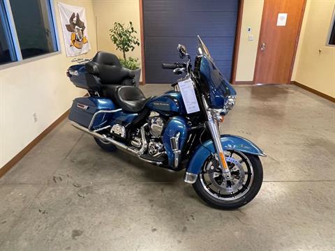 2014 Harley-Davidson Ultra Limited in Williamstown, West Virginia - Photo 2