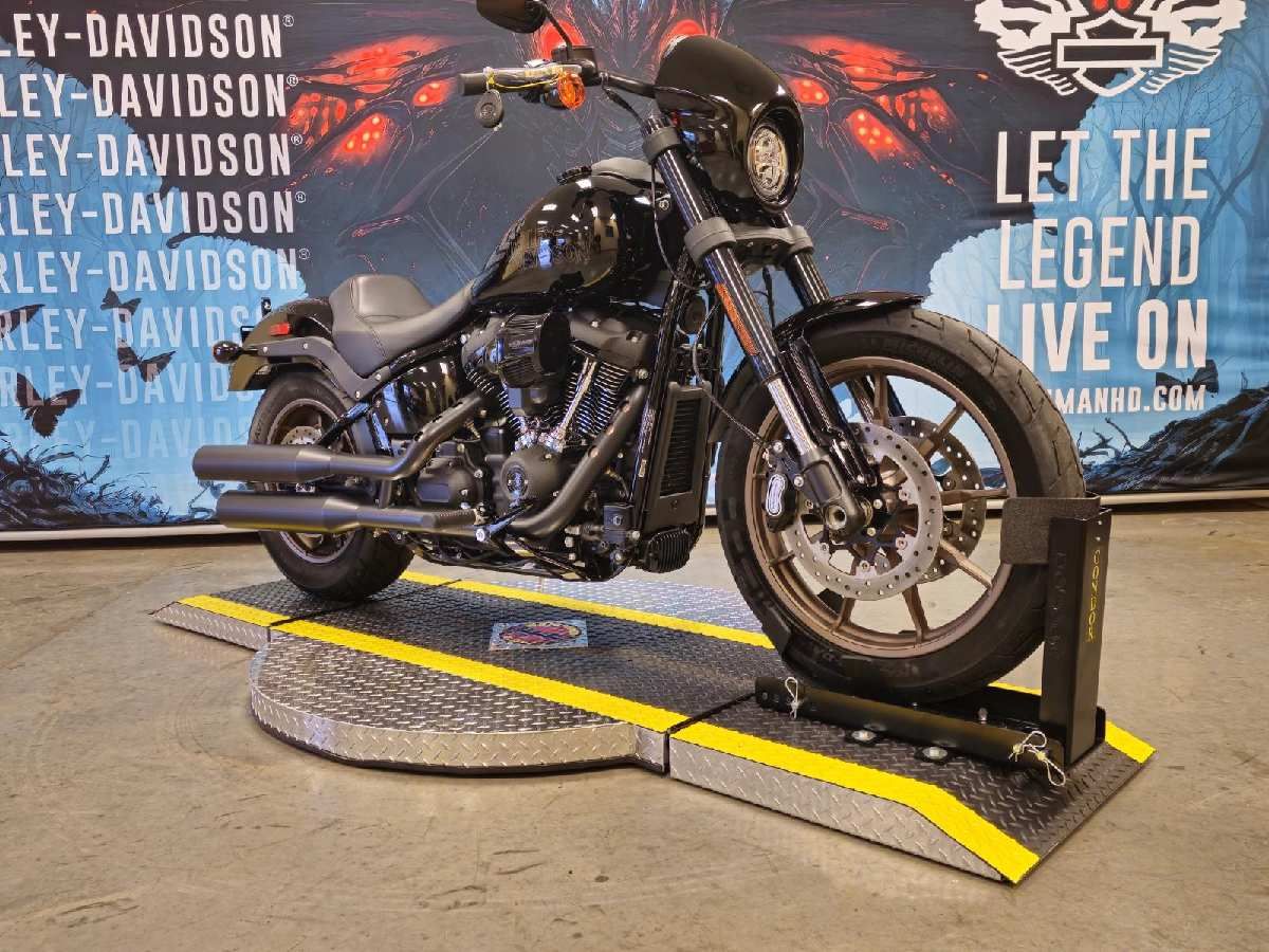 2023 Harley-Davidson Low Rider® S in Williamstown, West Virginia - Photo 2