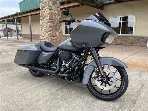 2022 Harley-Davidson Road Glide® Special in Williamstown, West Virginia - Photo 3
