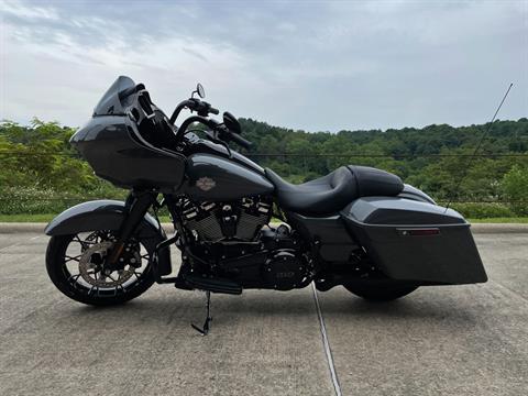 2022 Harley-Davidson Road Glide® Special in Williamstown, West Virginia - Photo 6