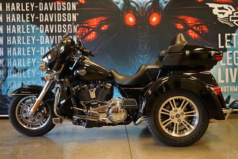 2019 Harley-Davidson Tri Glide® Ultra in Williamstown, West Virginia - Photo 1