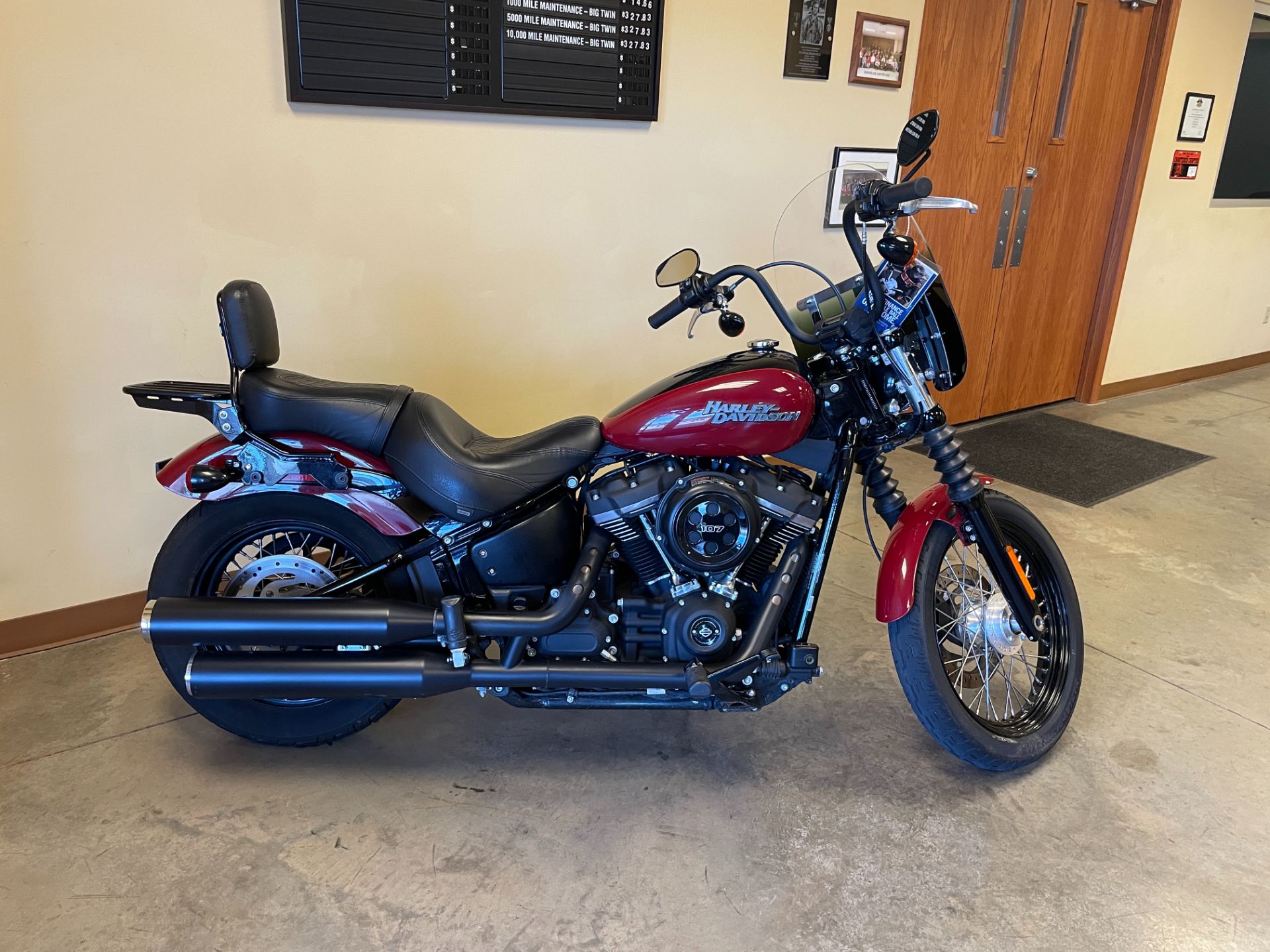 2020 Harley-Davidson Street Bob® in Williamstown, West Virginia - Photo 1