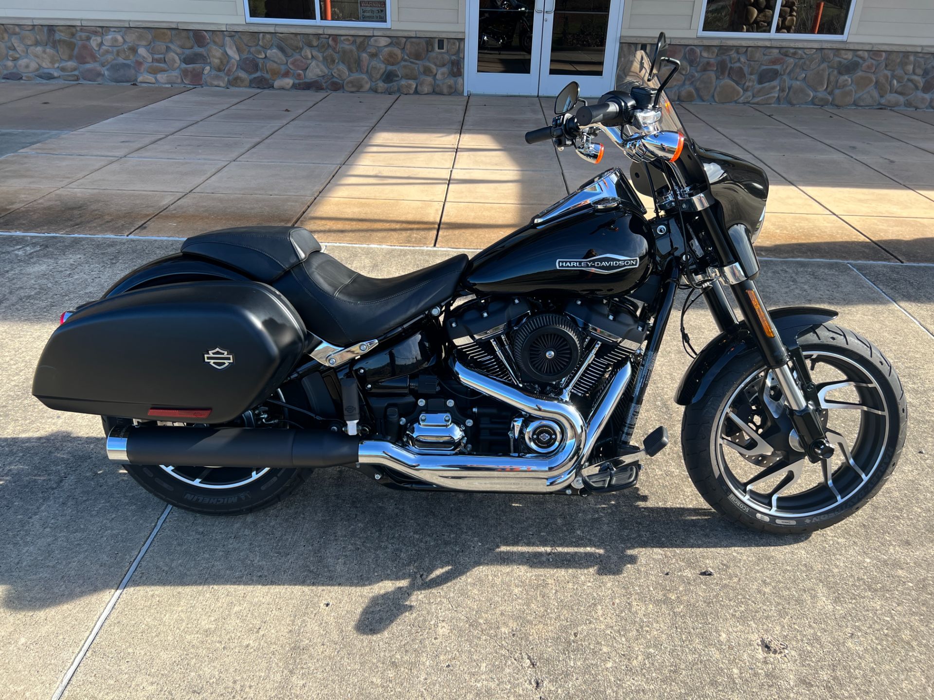 2018 Harley-Davidson Sport Glide® in Williamstown, West Virginia - Photo 1