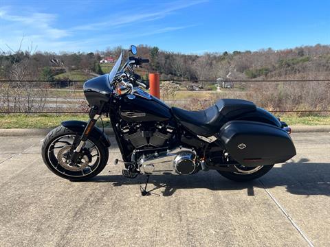 2018 Harley-Davidson Sport Glide® in Williamstown, West Virginia - Photo 5