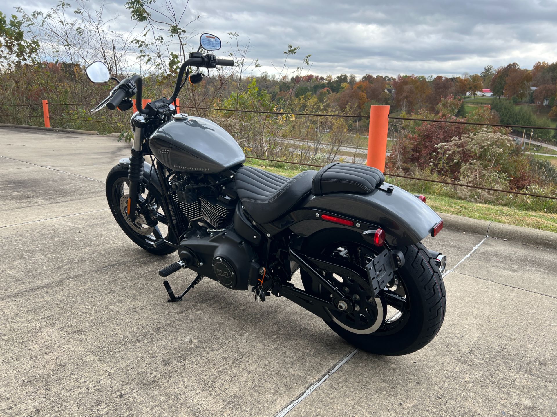 2022 Harley-Davidson Street Bob® 114 in Williamstown, West Virginia - Photo 6