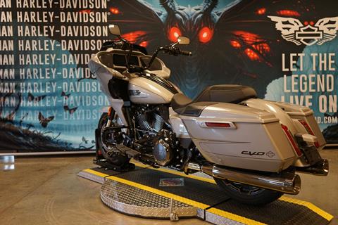 2023 Harley-Davidson CVO™ Road Glide® in Williamstown, West Virginia - Photo 10