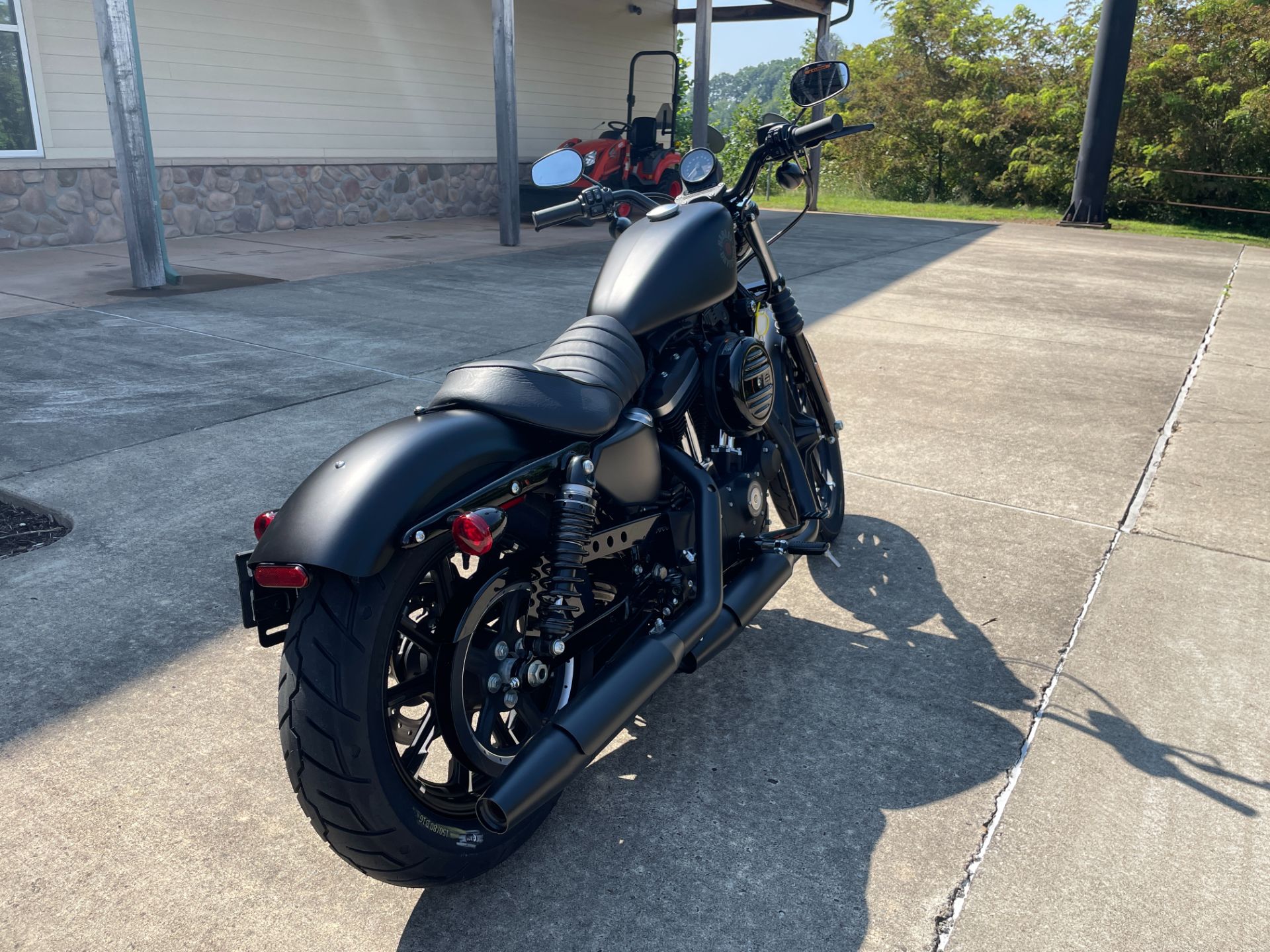 2022 Harley-Davidson Iron 883™ in Williamstown, West Virginia - Photo 8