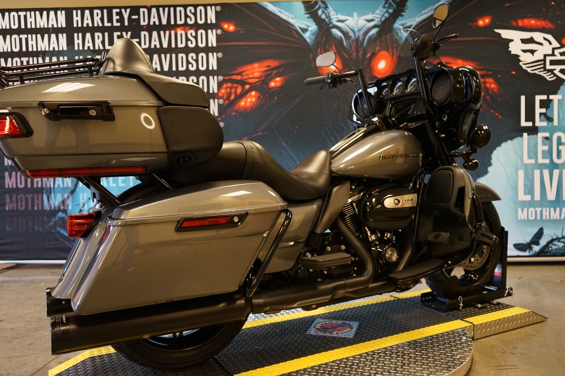 2021 Harley-Davidson Ultra Limited in Williamstown, West Virginia - Photo 2