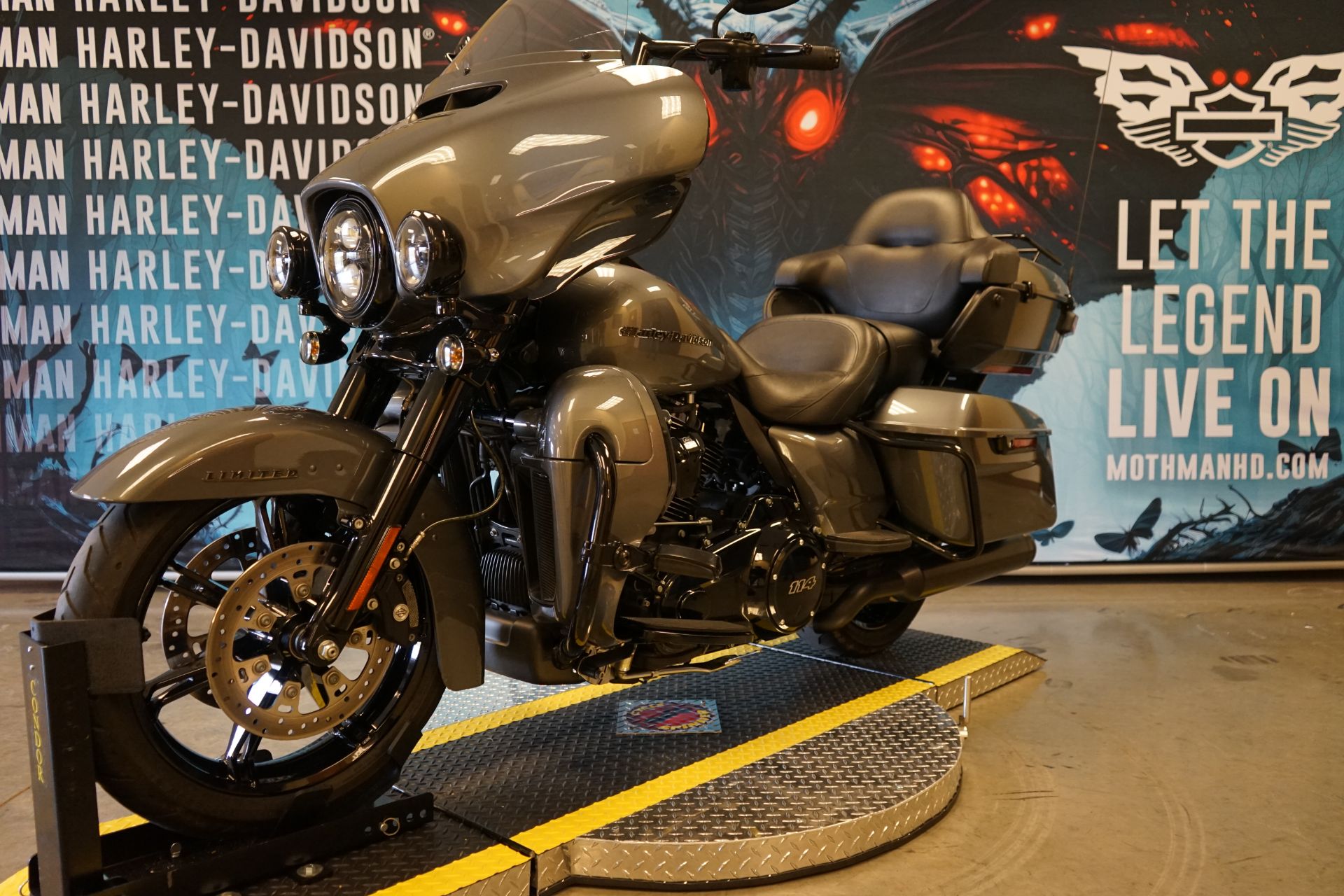 2021 Harley-Davidson Ultra Limited in Williamstown, West Virginia - Photo 11