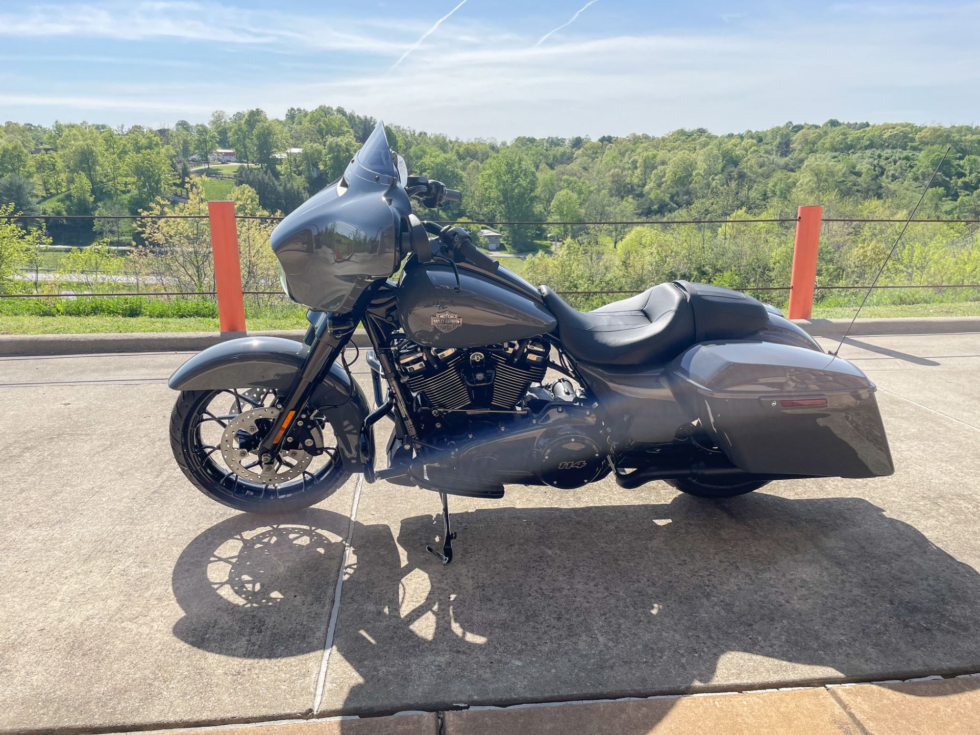 2022 Harley-Davidson Street Glide® Special in Williamstown, West Virginia - Photo 5
