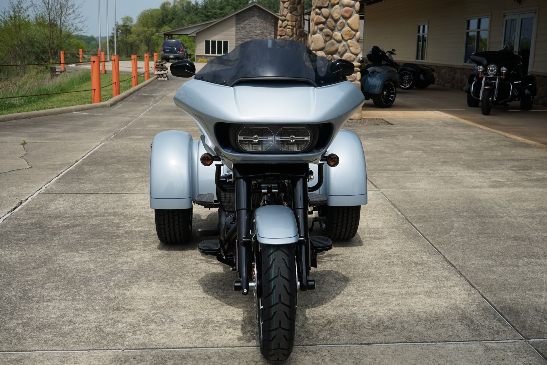 2024 Harley-Davidson Road Glide® 3 in Williamstown, West Virginia - Photo 3