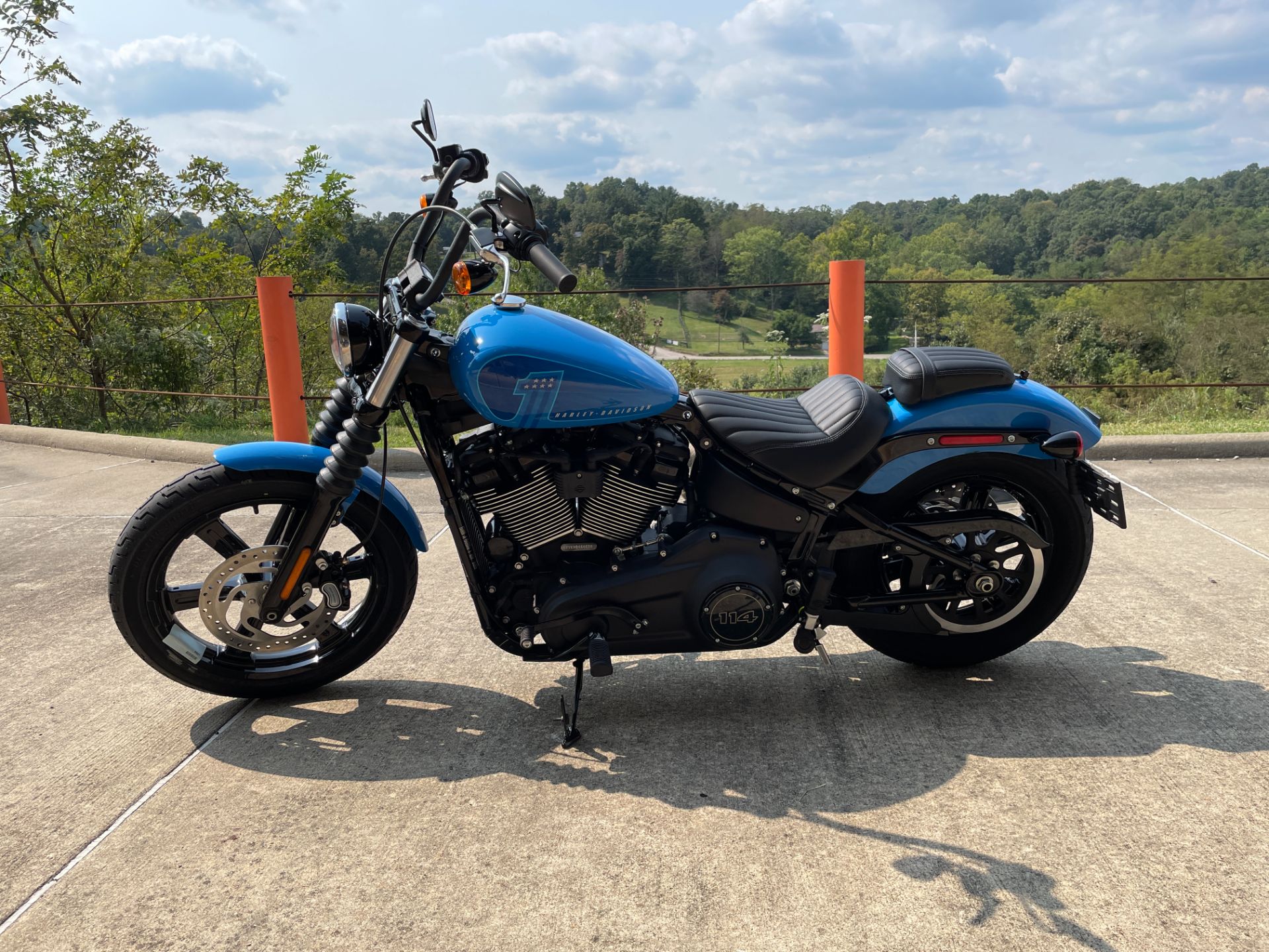 2022 Harley-Davidson Street Bob® 114 in Williamstown, West Virginia - Photo 5