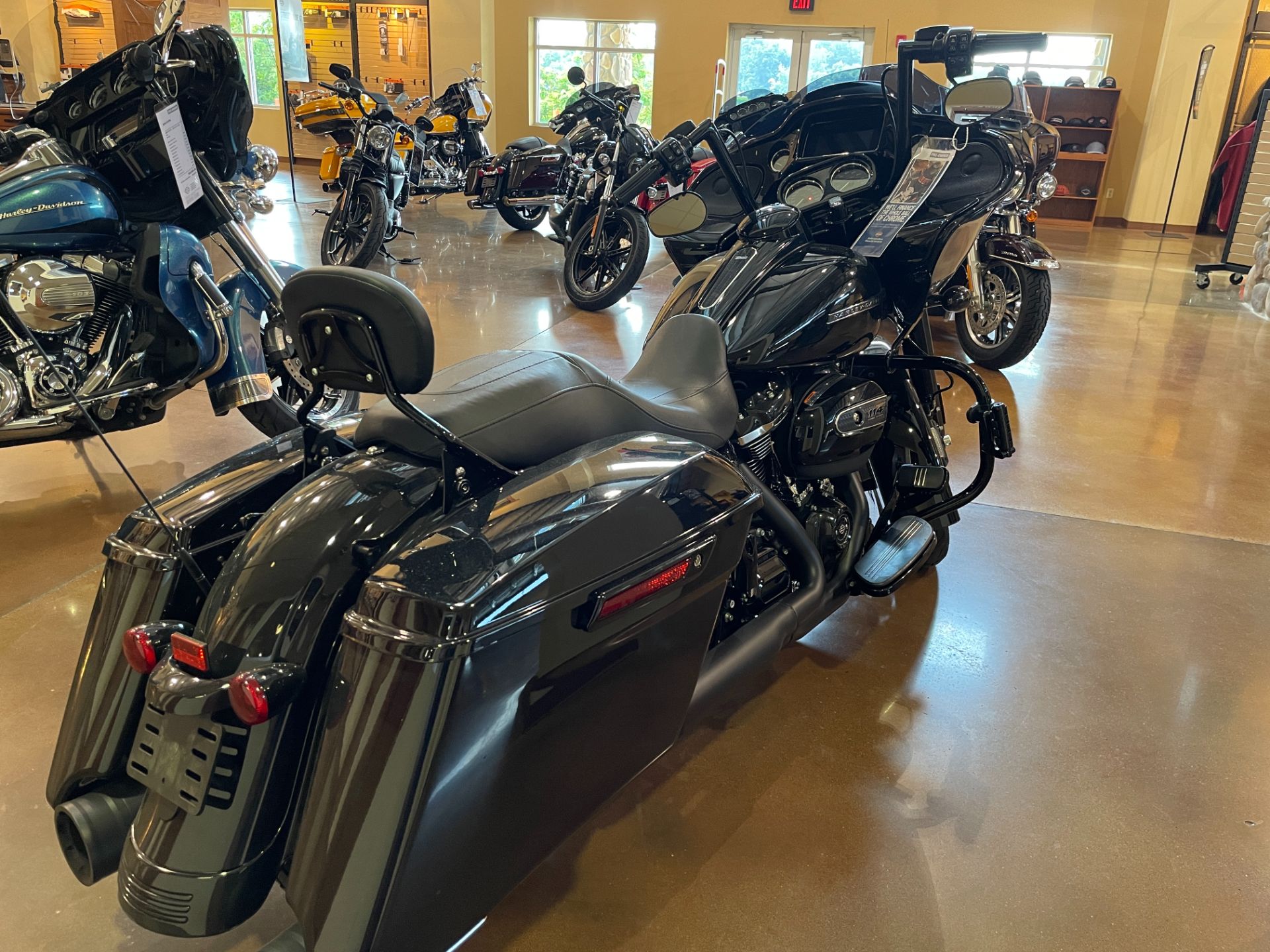 2019 Harley-Davidson Road Glide® Special in Williamstown, West Virginia - Photo 8