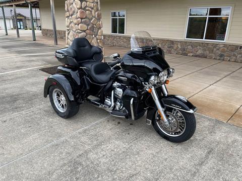 2020 Harley-Davidson Tri Glide® Ultra in Williamstown, West Virginia - Photo 2