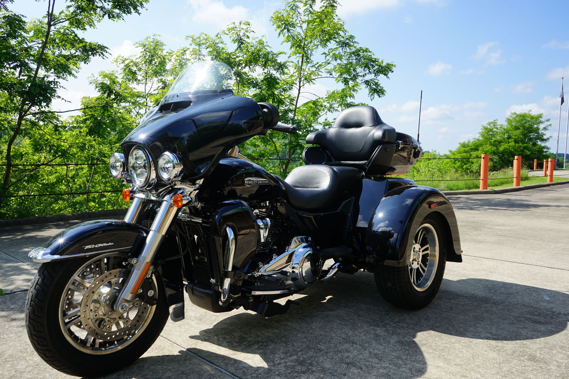 2020 Harley-Davidson Tri Glide® Ultra in Williamstown, West Virginia - Photo 9