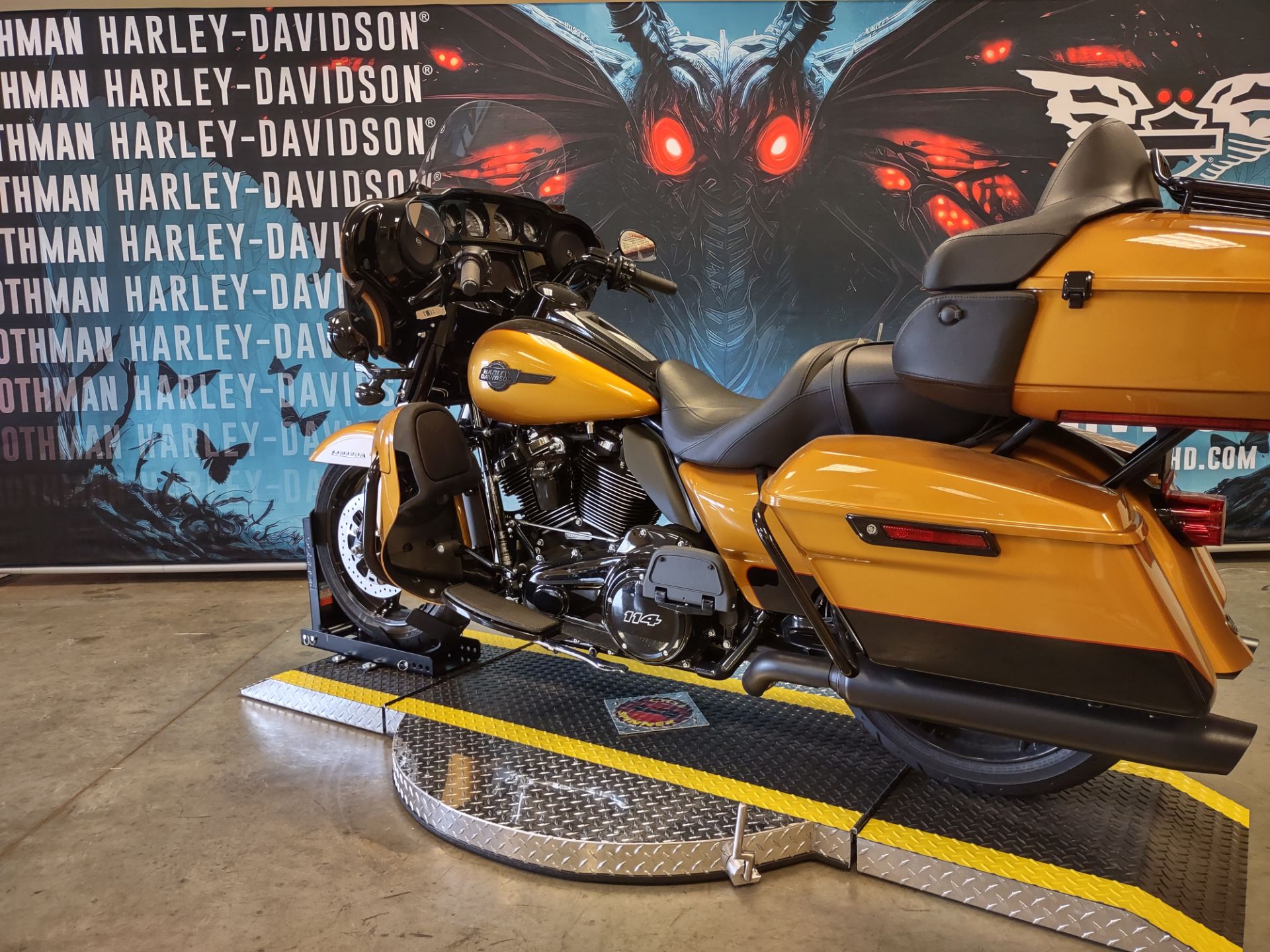 2023 Harley-Davidson Ultra Limited in Williamstown, West Virginia - Photo 6