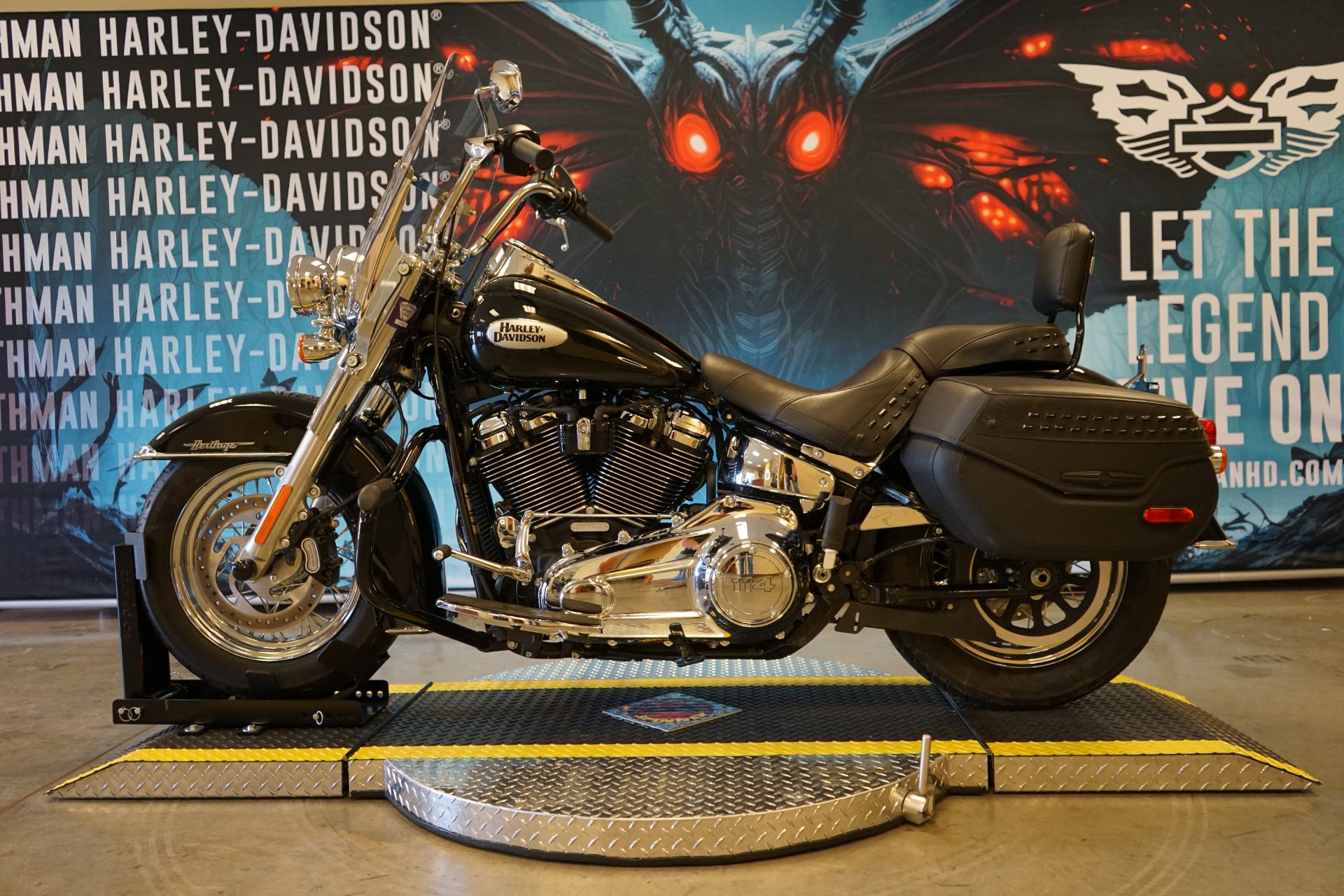 2022 Harley-Davidson Heritage Classic 114 in Williamstown, West Virginia - Photo 5