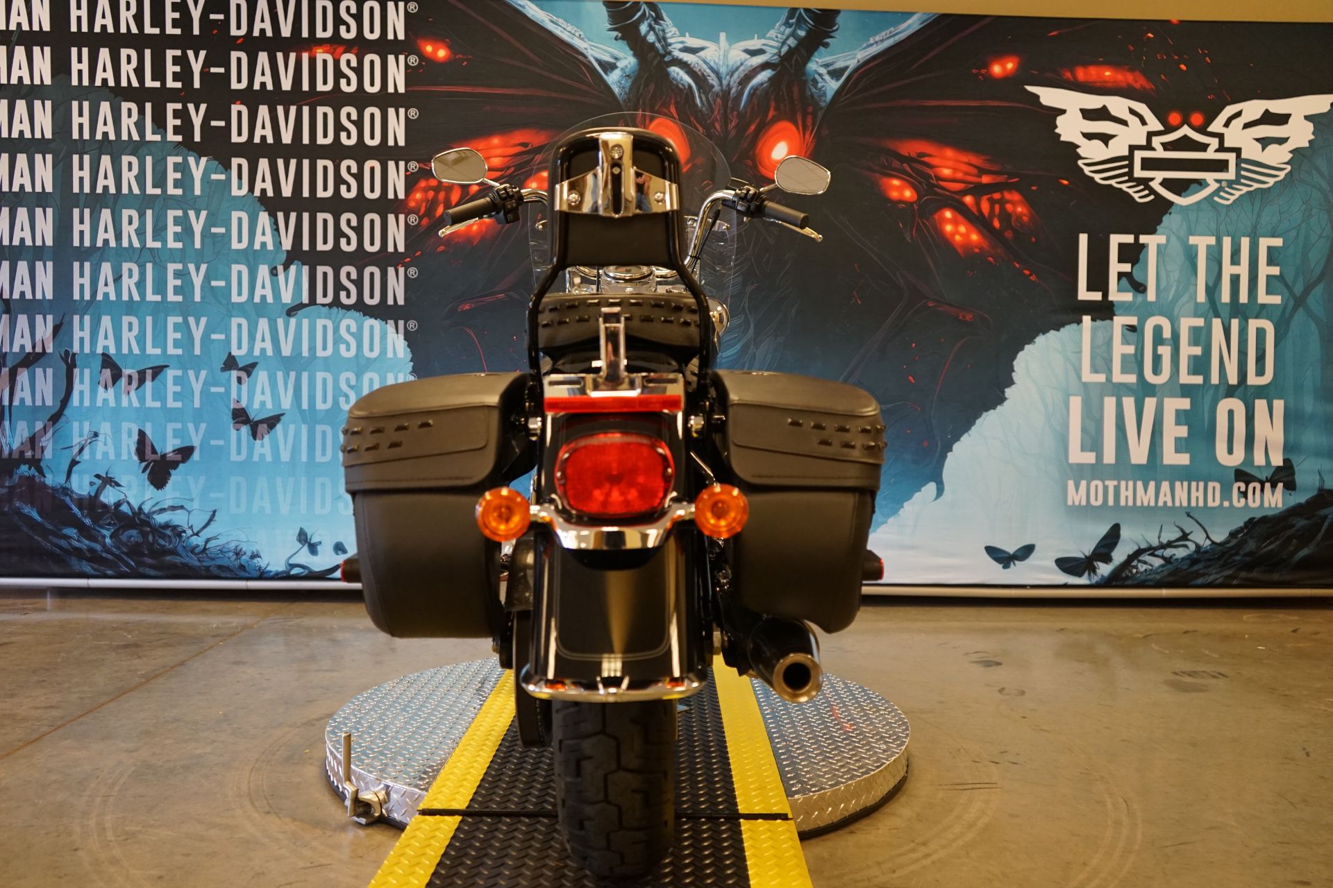2022 Harley-Davidson Heritage Classic 114 in Williamstown, West Virginia - Photo 7