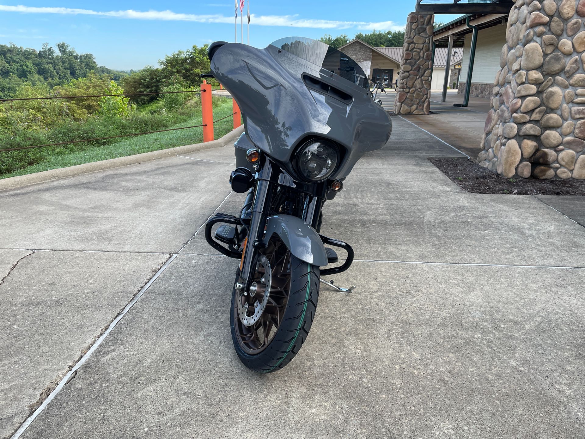 2022 Harley-Davidson Street Glide® ST in Williamstown, West Virginia - Photo 3