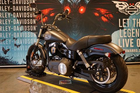 2017 Harley-Davidson Street Bob® in Williamstown, West Virginia - Photo 5