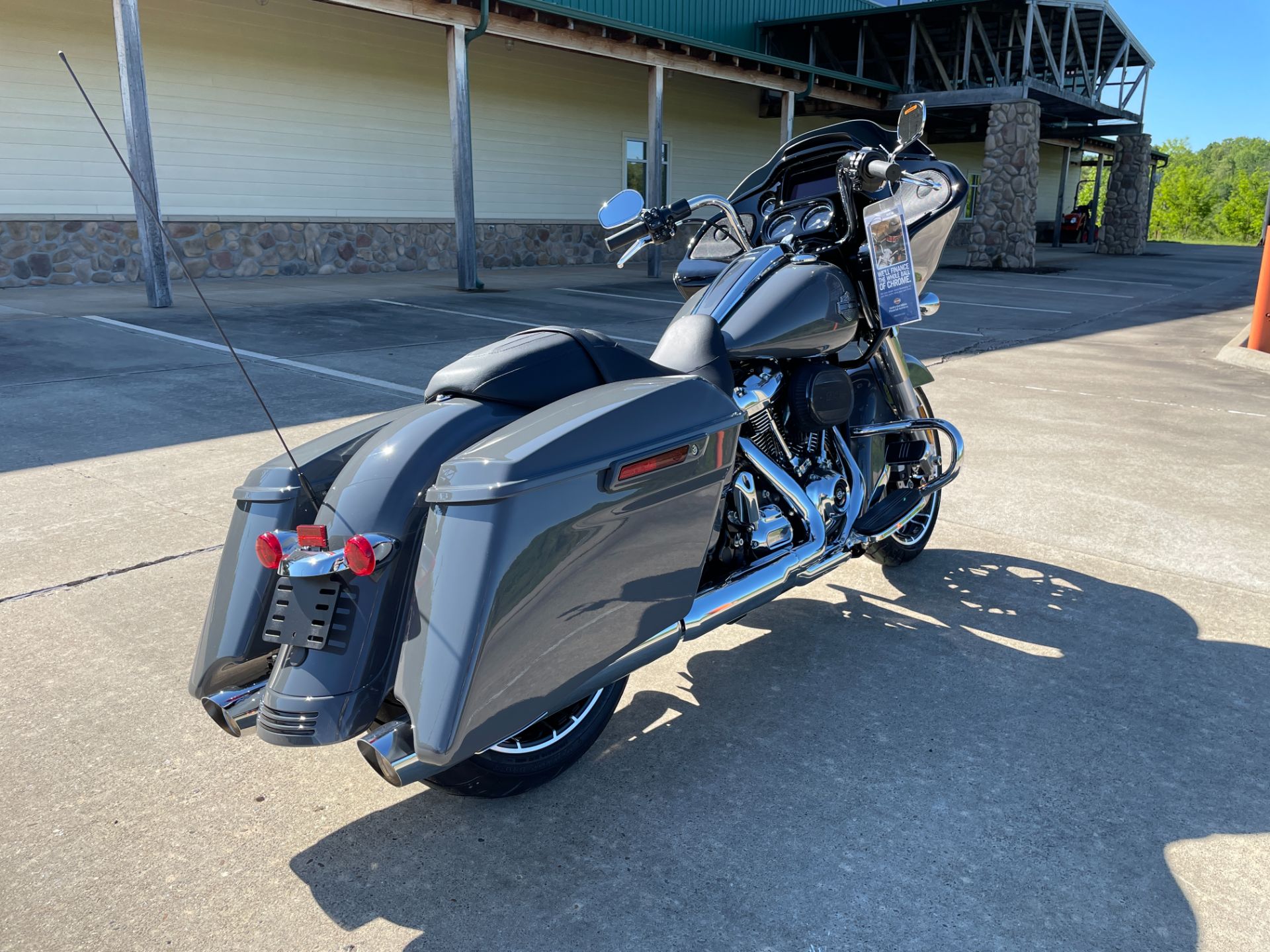 2022 Harley-Davidson Road Glide® Special in Williamstown, West Virginia - Photo 8