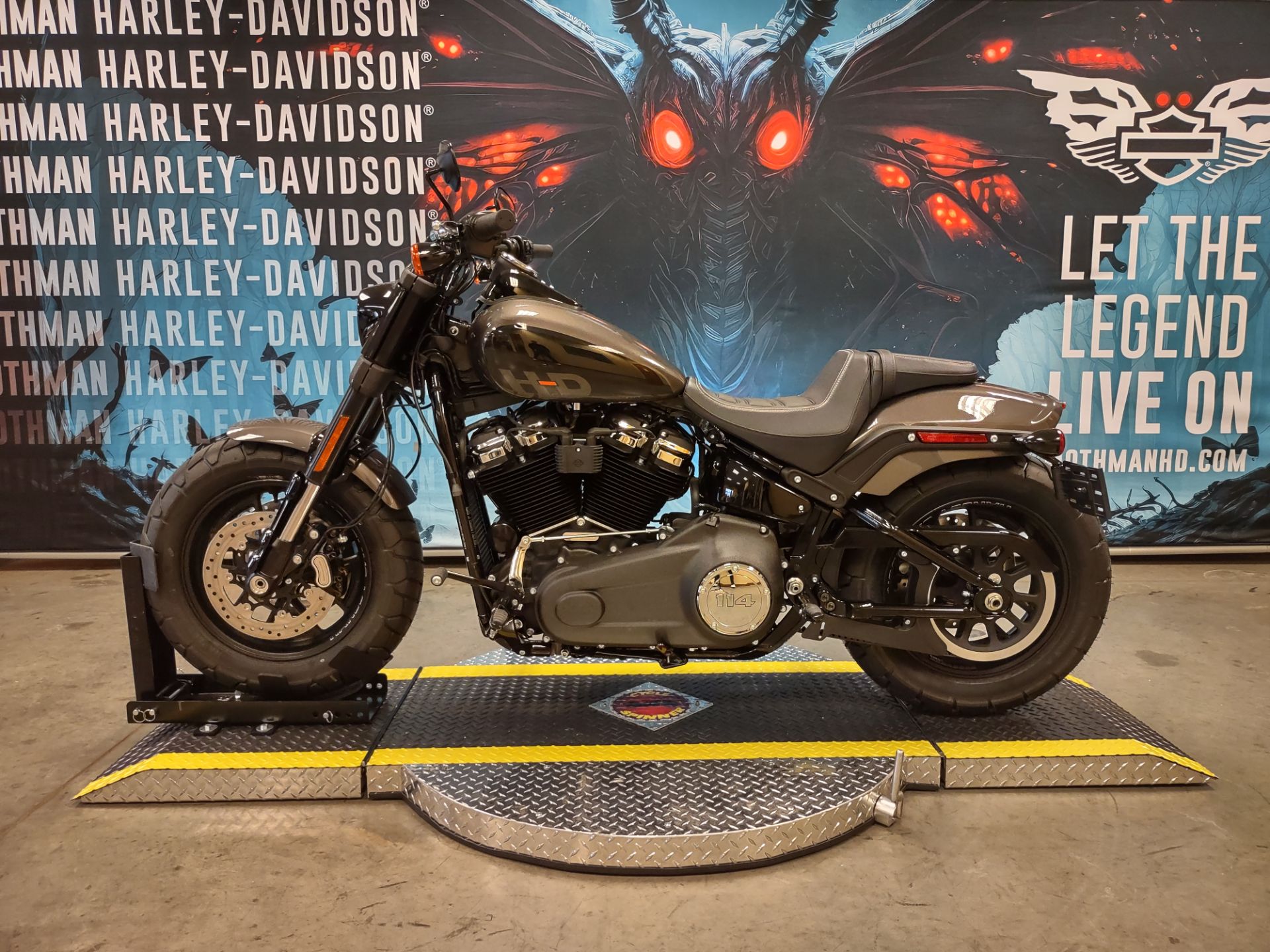2023 Harley-Davidson Fat Bob® 114 in Williamstown, West Virginia - Photo 5